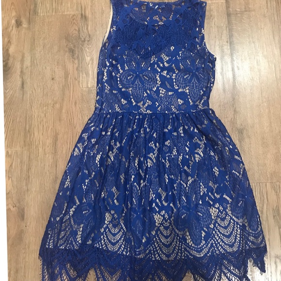 royal blue lace cocktail dress